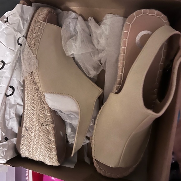 Journey‎ collection - Picture 3 of 5